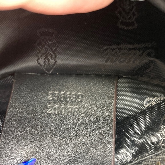24HR DROP ⬇️ Gucci Cosmetic Case - Picture 8 of 8